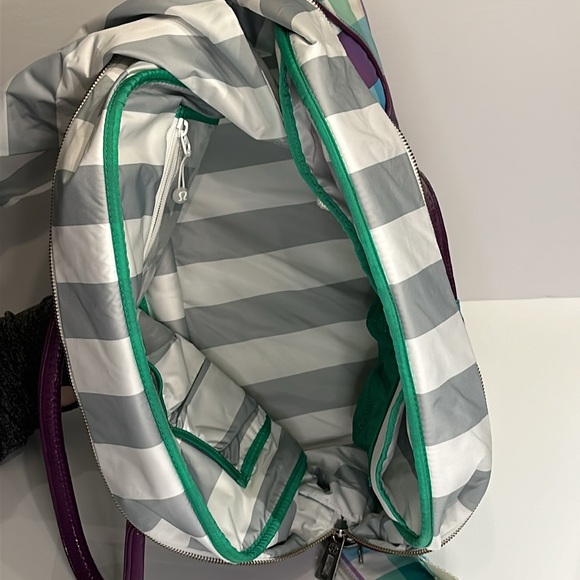 lululemon Green & Purple Plaid Duffle Bag USED - Picture 7 of 9